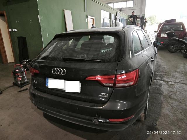 Paragolpes trasero para Audi A4  (8W5, 8WD)