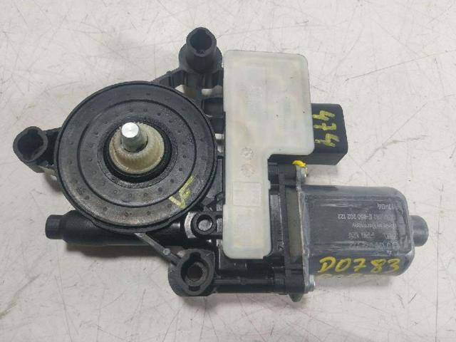 8W9863560 VAG