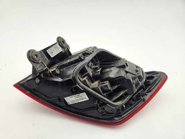 VAG 8W9945069 Piloto trasero exterior izquierdo  en stock Terrassa