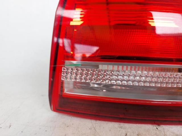 8W9945070 VAG Piloto trasero exterior derecho  disponible Vigo
