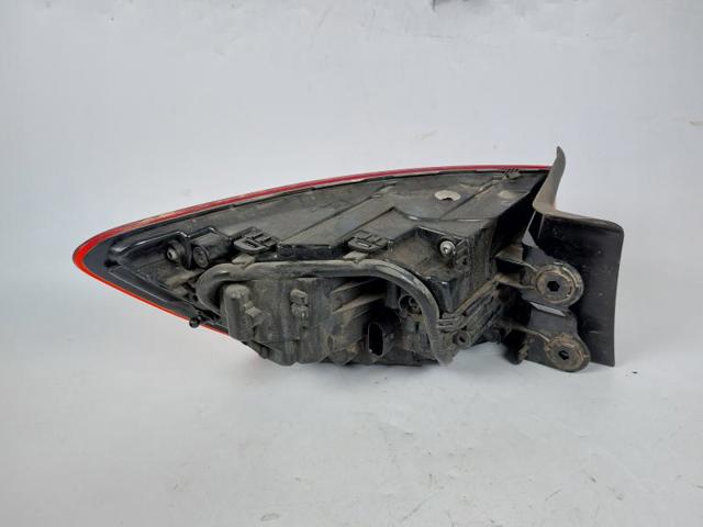 VAG 8W9945070 Piloto trasero exterior derecho  en stock Terrassa