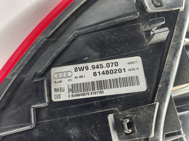 8W9945070 Piloto trasero exterior derecho comprar Girona