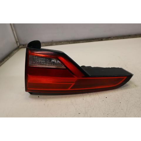 8W9945076 VAG Piloto trasero interior derecho comprar Bilbao
