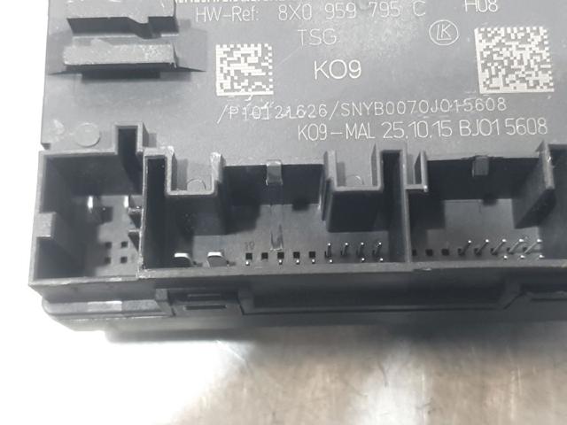 8X0959795C Módulo de confort de la puerta trasera  comprar en Pontevedra