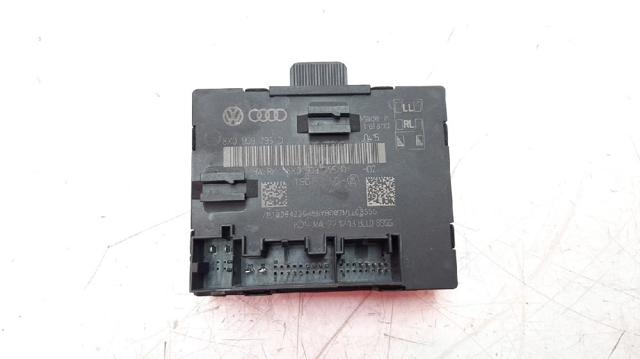 8X0959795D Módulo de confort de la puerta trasera  disponible Utrera