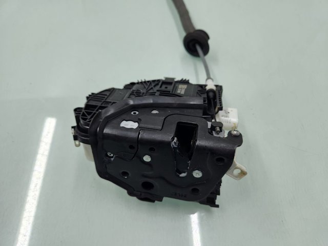 VAG 8X1837015E Cerradura  en stock Salamanca