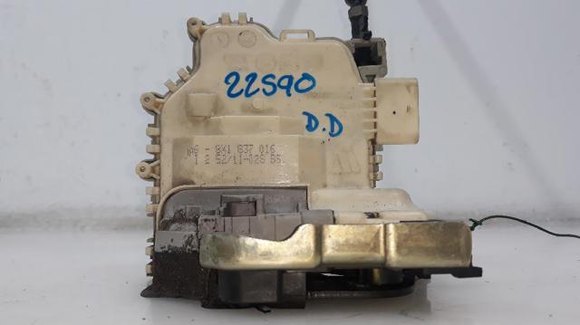 8X1837016 Cerradura de puerta delantera derecha  en stock Granada