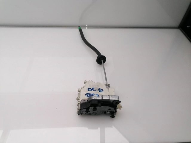VAG 8X1837016C Cerradura de puerta delantera derecha  en stock Valencia