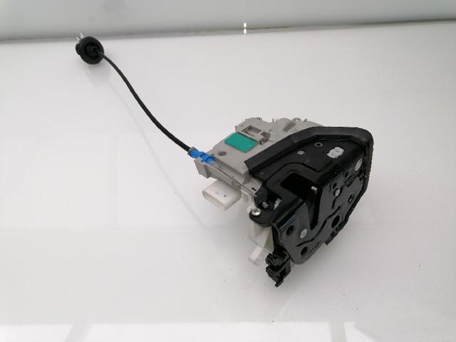 VAG 8X1837016C Cerradura de puerta delantera derecha  en stock Salamanca