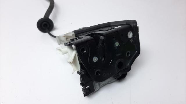 8X1837016C Cerradura de puerta delantera derecha  disponible Utrera
