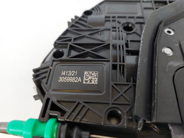 VAG 8X1837016E Cerradura de puerta delantera derecha  comprar en Murcia