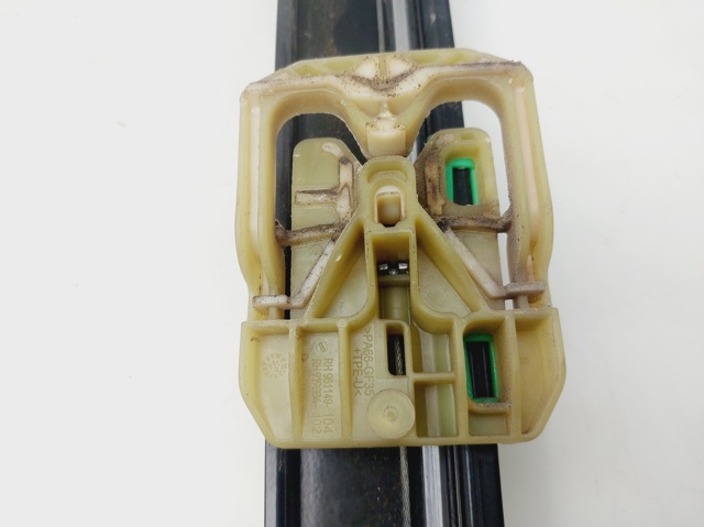 8X4837461A VAG Mecanismo de elevalunas de la puerta delantera izquierda  disponible Vigo