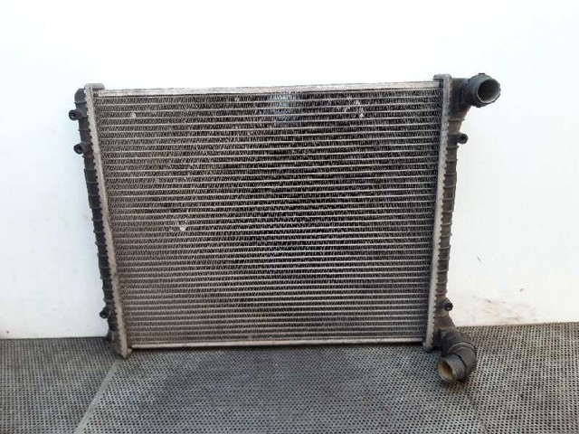 VAG 8Z0121251D Radiador  en stock Valencia