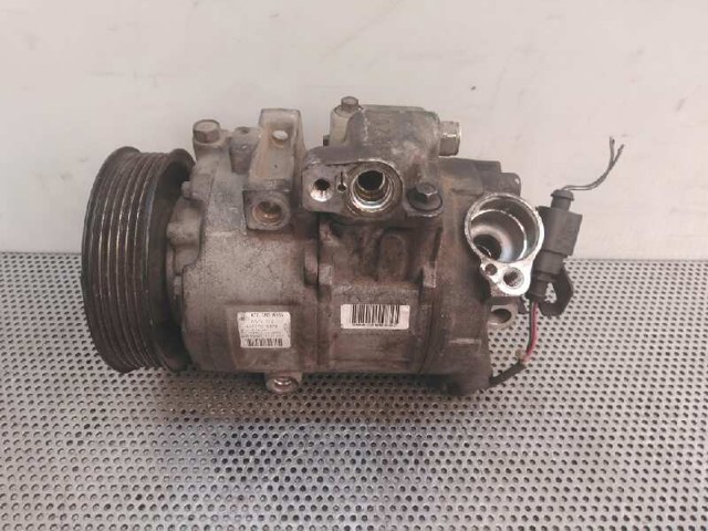 VAG 8Z0260805A Compresor de aire acondicionado  en stock Salamanca