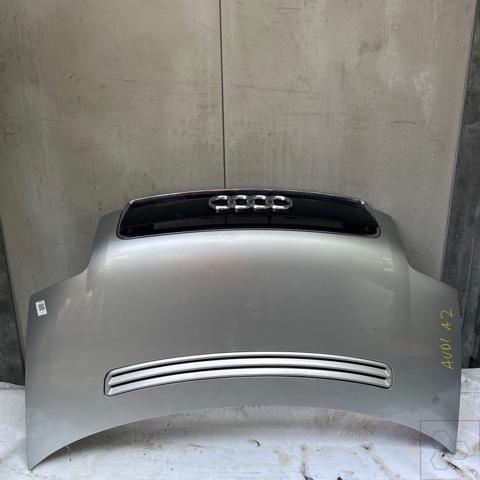 VAG 8Z0823029C Capó  comprar en Albacete