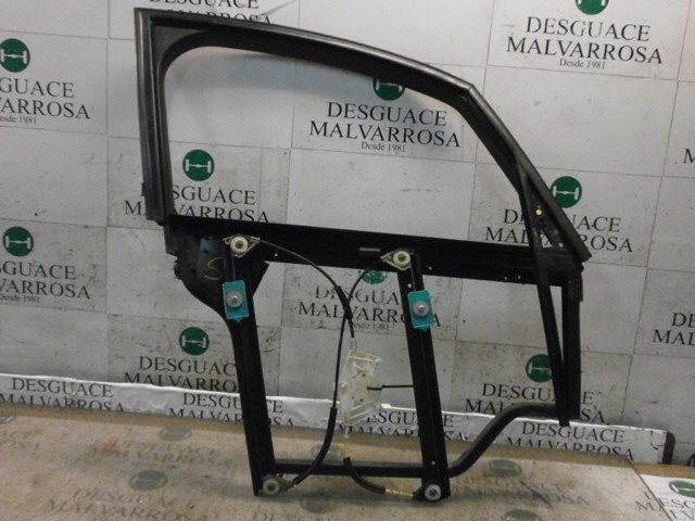 VAG 8Z0837462B Mecanismo de elevalunas delantero derecha comprar Tarragona
