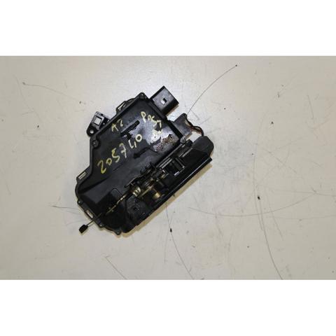 8Z0839016D VAG