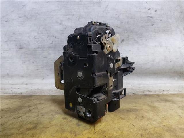 8Z1837015A VAG