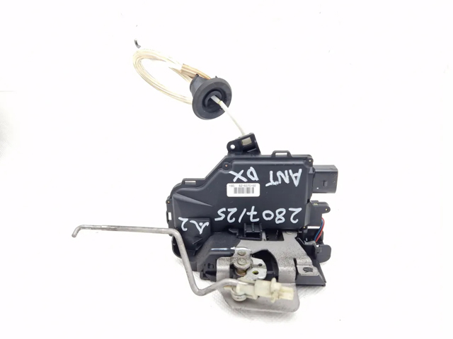 8Z1837016D VAG
