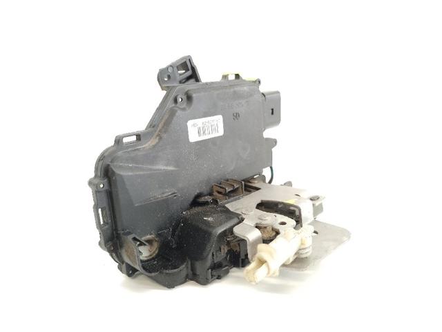 8Z1837016D VAG/Audi