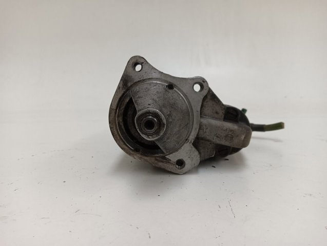 9000141101 Motor de arranque  disponible Utrera