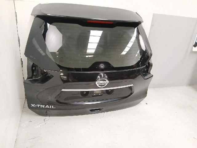 9001A6FP6C NISSAN Puerta trasera comprar Madrid