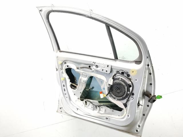 9002AZ PEUGEOT Puerta delantera izquierda  en stock Huelva