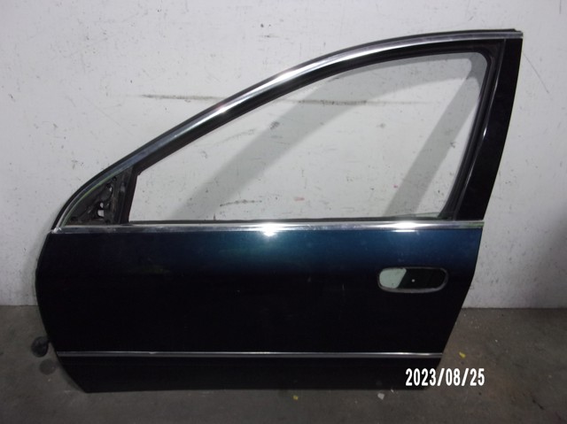 Comprar Puerta delantera izquierda Peugeot 607  9D, 9U a bajo precio