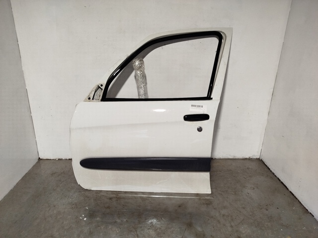 Puerta delantera izquierda Citroen Xsara monovolumen desguace