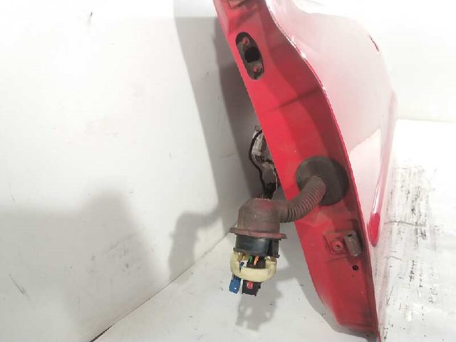 Comprar Puerta delantera izquierda Peugeot 206  2D a bajo precio
