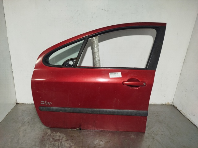 Puerta delantera izquierda Peugeot 307 3A, 3C usado