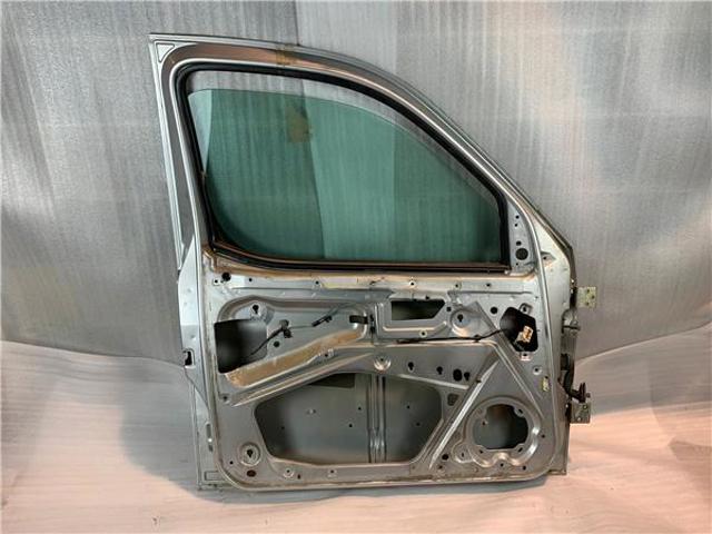 9002T9 PEUGEOT Puerta delantera izquierda comprar Madrid