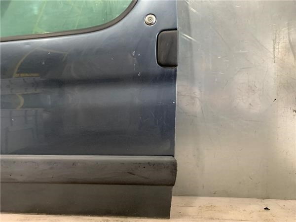 PEUGEOT 9002T9 Puerta delantera izquierda  comprar en Ponferrada