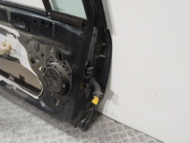 9002W1 Puerta delantera izquierda  disponible Utrera