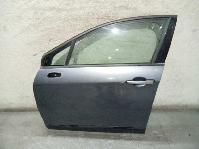 Precio del repuesto Puerta del conductor C5  sedán