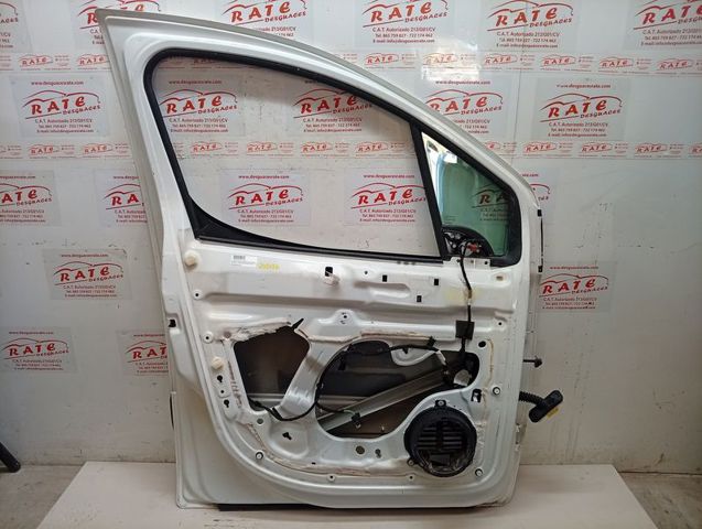 PEUGEOT 9002Z3 Puerta delantera izquierda  en stock Terrassa
