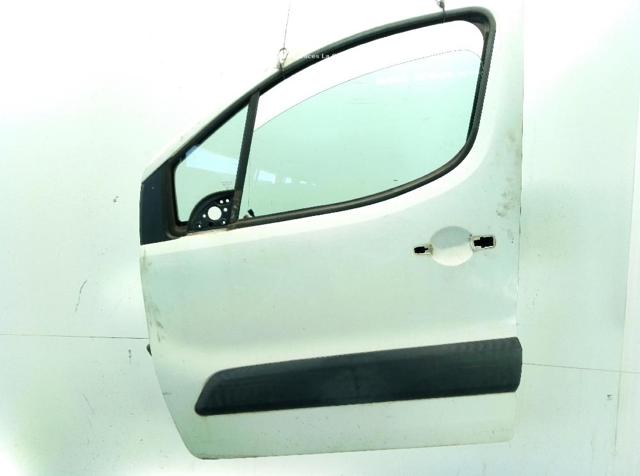 9002Z3 PEUGEOT Puerta delantera izquierda  disponible Alicante