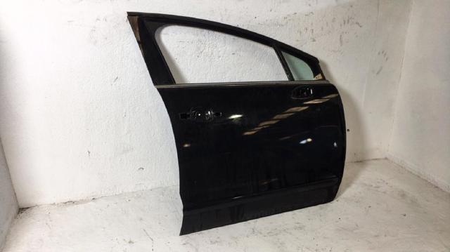 PEUGEOT 9004AV Puerta delantera derecha  en stock Terrassa