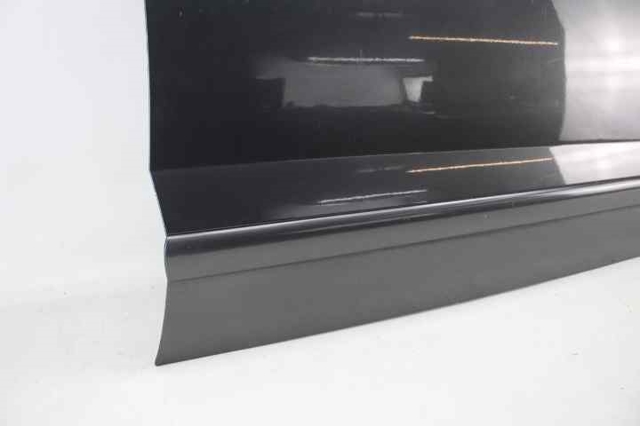 9004AV PEUGEOT Puerta delantera derecha  disponible Ourense