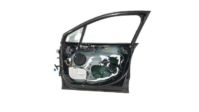 9004CY PEUGEOT Puerta delantera derecha  disponible Alicante