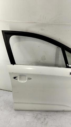 9004CY PEUGEOT Puerta delantera derecha  en stock Gandía