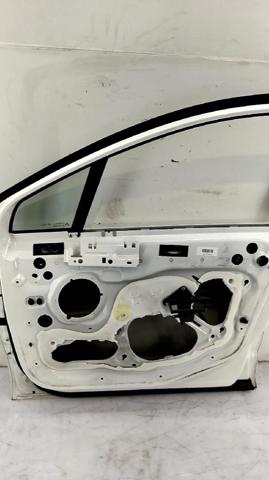 PEUGEOT 9004CY Puerta delantera derecha  en stock Valencia