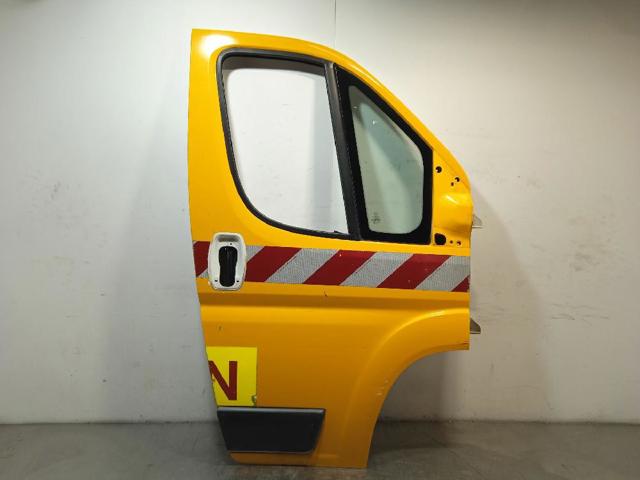 9004EC PEUGEOT Puerta delantera derecha comprar Bilbao