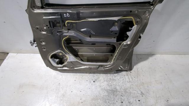 9004L5 PEUGEOT Puerta delantera derecha  disponible Vigo