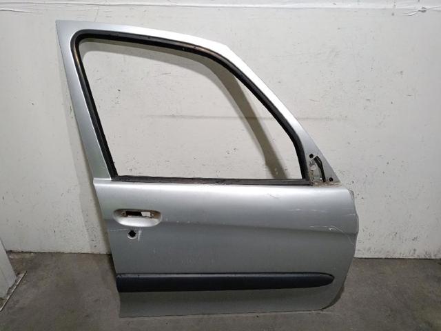 Puerta delantera derecha Citroen Xsara Picasso N68 segundo mano