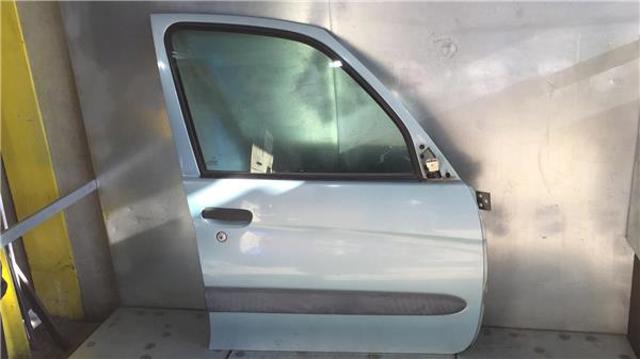 9004L5 PEUGEOT Puerta delantera derecha  comprar en Jaén
