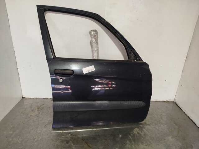 Puerta delantera izquierda Citroen Xsara Picasso N68 segundo mano