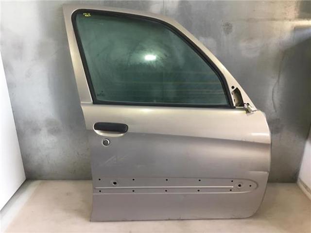 9004L5 PEUGEOT Puerta delantera derecha  comprar en Jaén