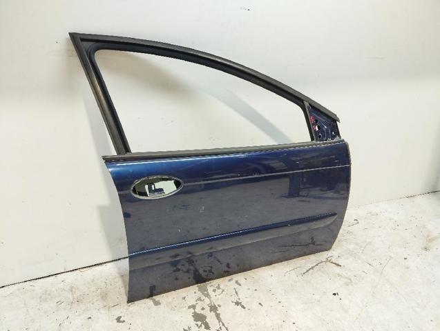 9004P0 PEUGEOT Puerta delantera derecha  en stock Huelva
