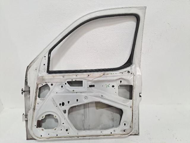 PEUGEOT 9004W2 Puerta delantera derecha  disponible Valladolid